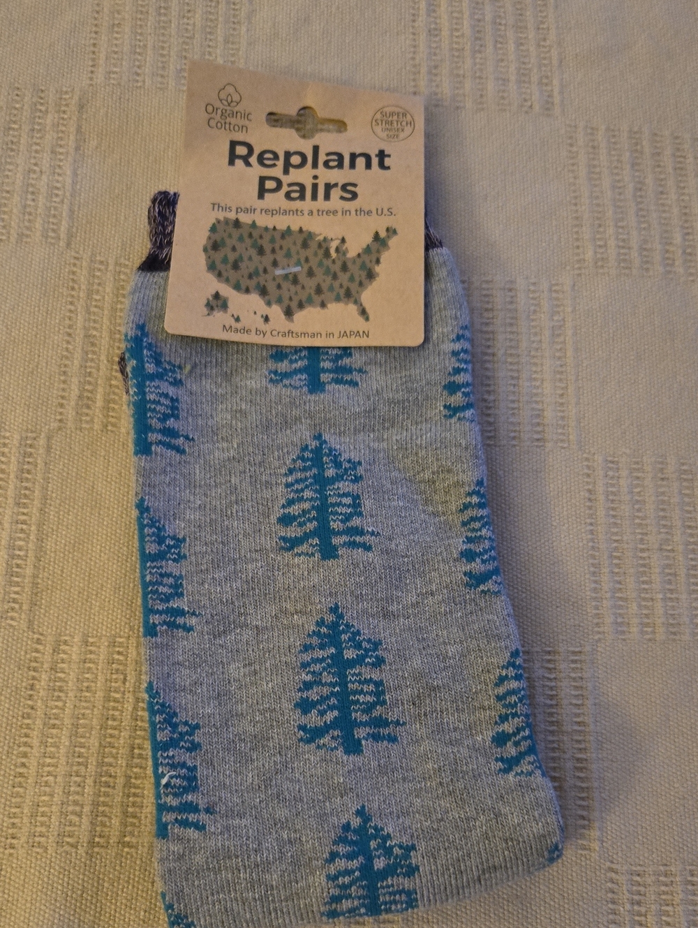 Replant Pairs Gray Cotton Socks with Teal Trees